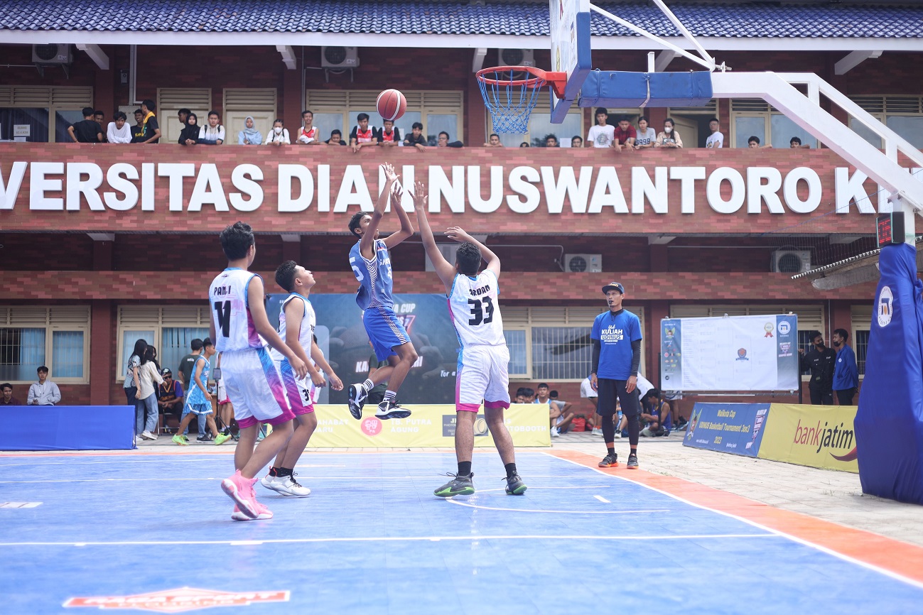 WALIKOTA CUP UDINUS 3 ON 3 BASKETBALL COMPETITION, WR IV UDINUS, PULUNG : UDINUS KEDIRI SIAP BERKONTRIBUSI LAHIRKAN PEBASKET MUDA!